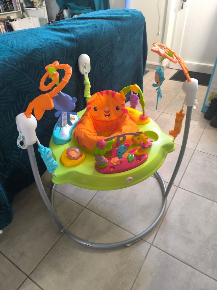 Fisher-Price Jumperoo Jungle
