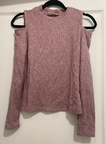 Pull Fines Mailles Col Montant Cold Shoulder – Rose Poudré – Taille XS