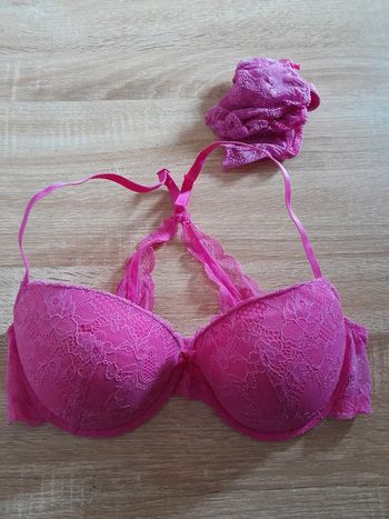 Soutien gorge rose kiabi