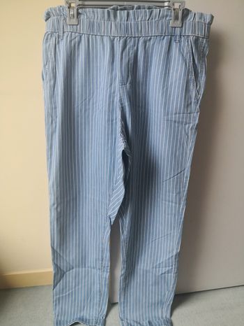 Pantalon bleu blanc