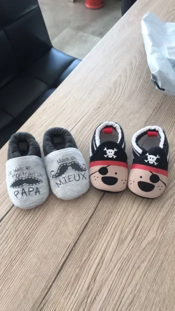 Chaussures souples nouveau-né