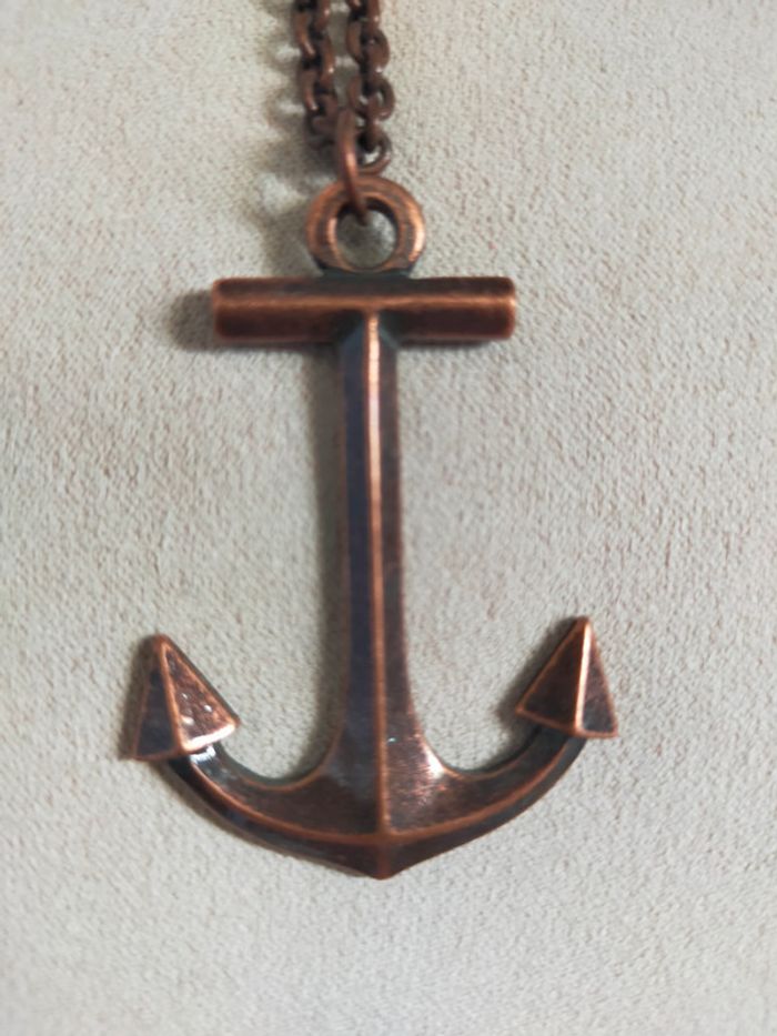 Collier vintage ancre marine en métal cuivré - photo numéro 3