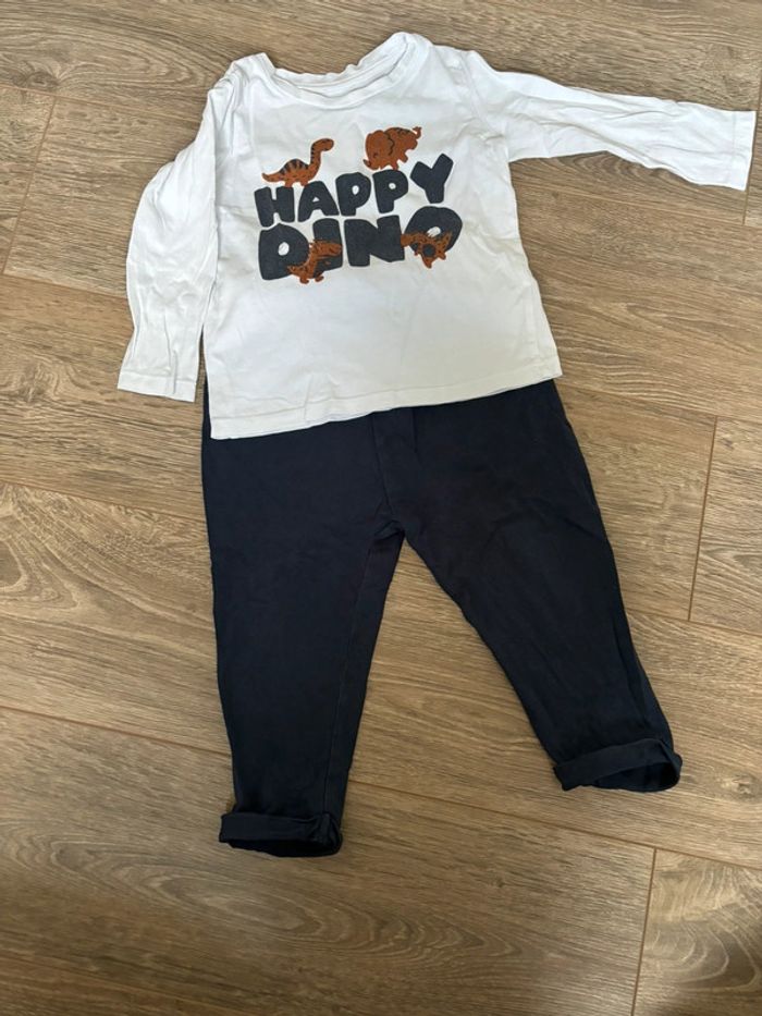 Pyjama dino