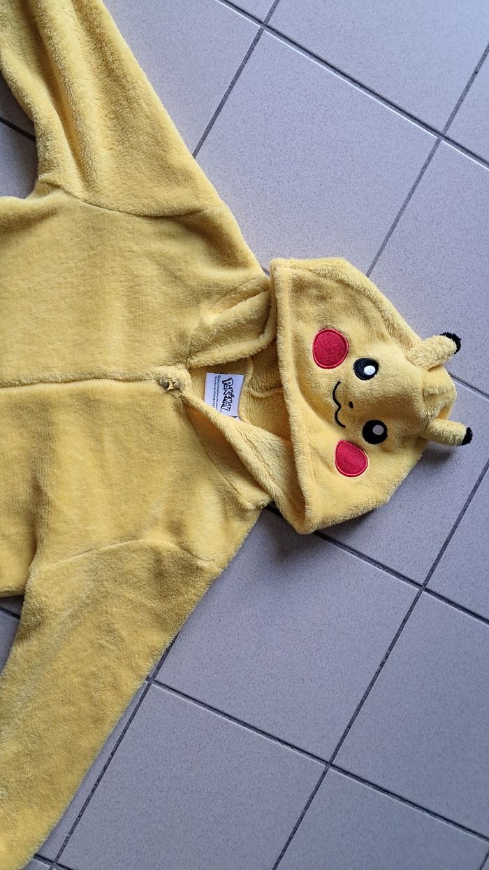 Pilou pikachu - photo numéro 2