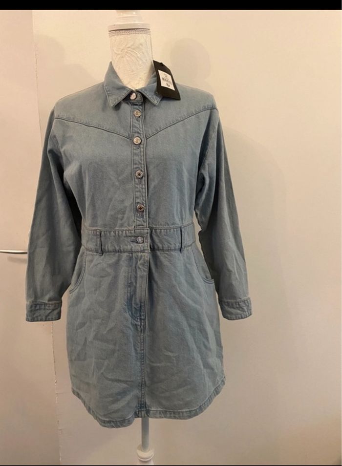 Robe en jean femme taille 38 neuf