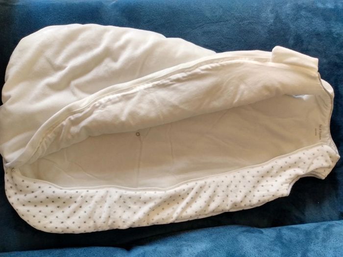 Gigoteuse zippée 0 / 6 mois parfait état - photo numéro 5