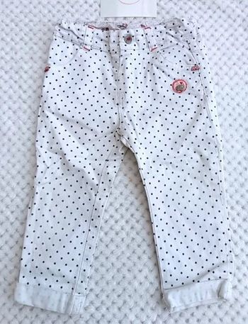 🔸Pantalon Sergent Major Blanc à Petits Pois Noirs – 18 Mois🔸