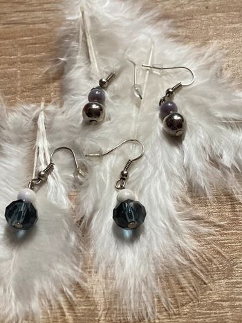 lot 2 paires de boucles d oreilles
