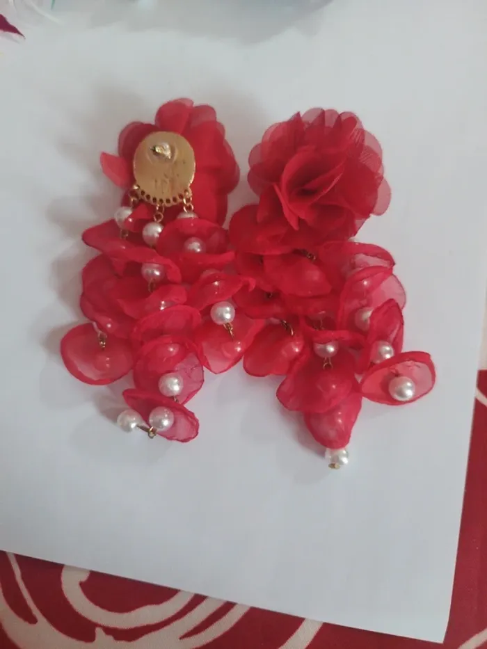 Boucle d'oreille fleurs