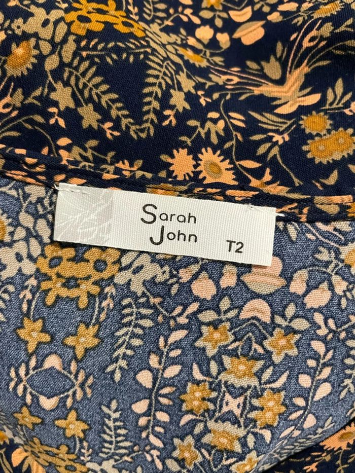 Robe manches longues col V volant bas bleu marine motifs beige orange Sarah John taille 38 - photo numéro 7