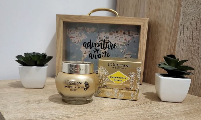 Crème soin complet jeunesse édition limitée L'Occitane en Provence