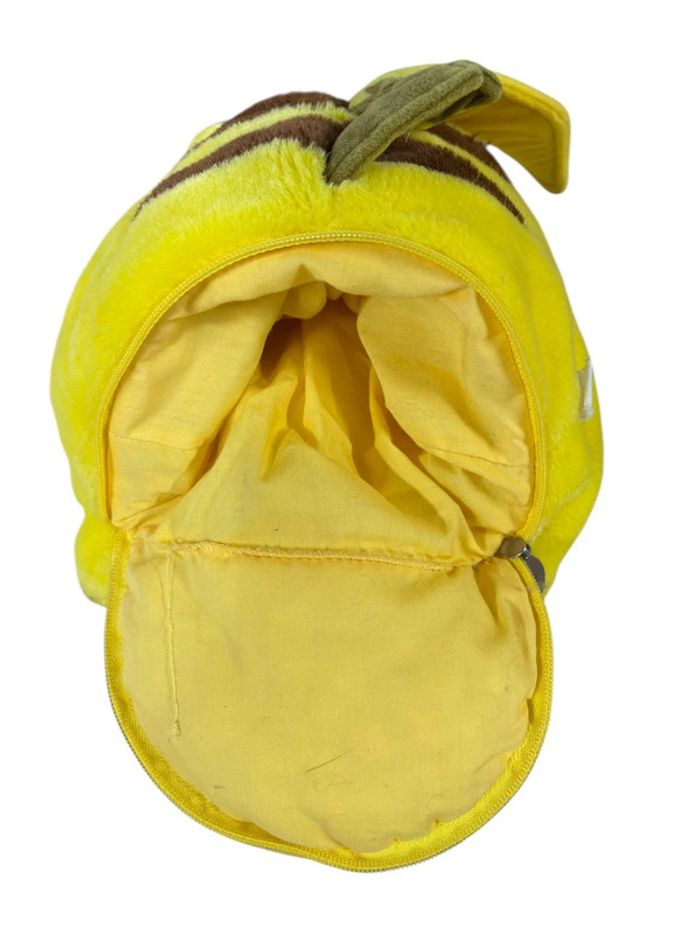 Peluche Pokémon Pikachu range pyjama 30 x 20 cm - photo numéro 7