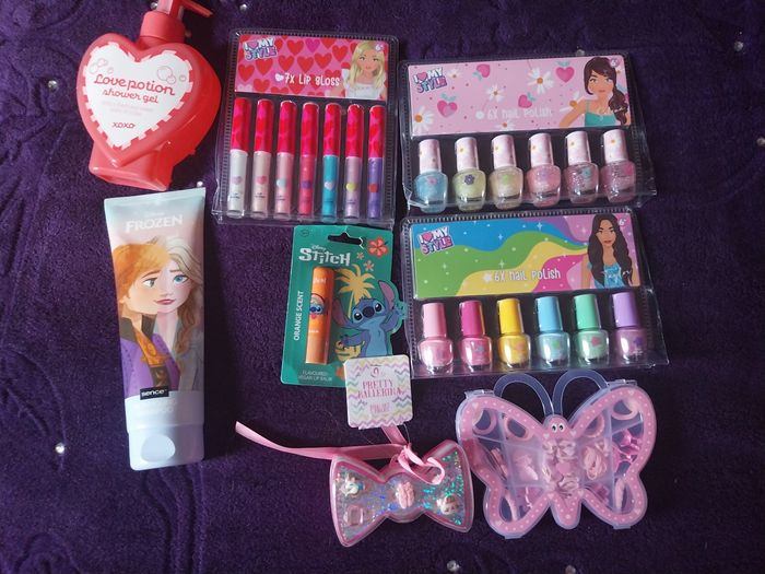 Lot maquillages fille - photo numéro 3