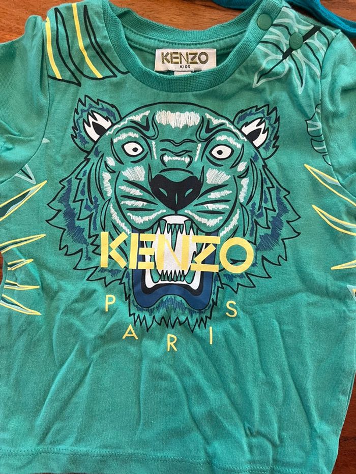 Lot tee shirt Kenzo et 2 chapeau - photo numéro 2