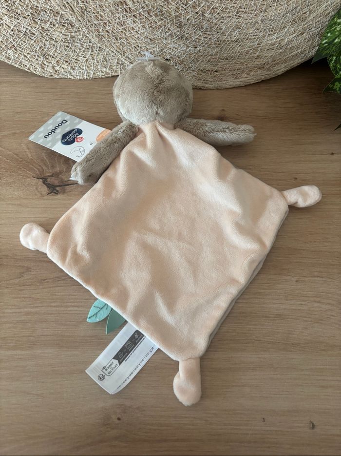 Neuf doudou plat paresseux beige mots d’enfants - photo numéro 3