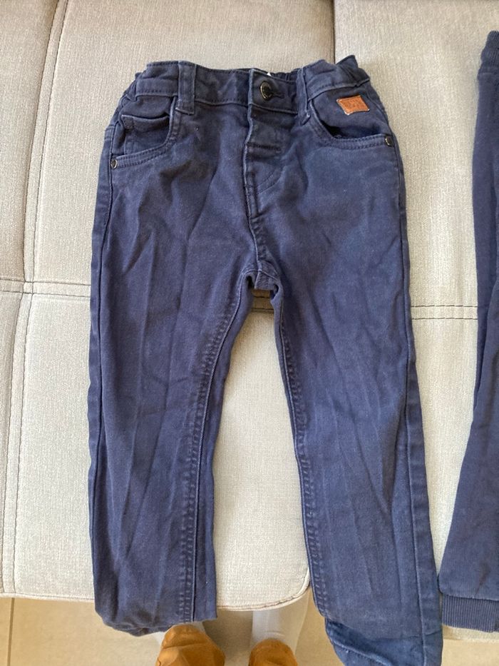 Lot de 4 pantalons taille 3 ans - photo numéro 4