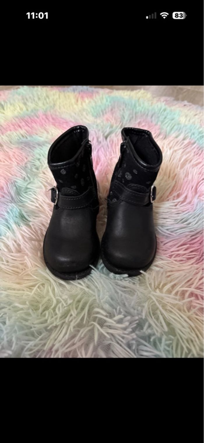 Bottine bébé pointure 19 - photo numéro 3