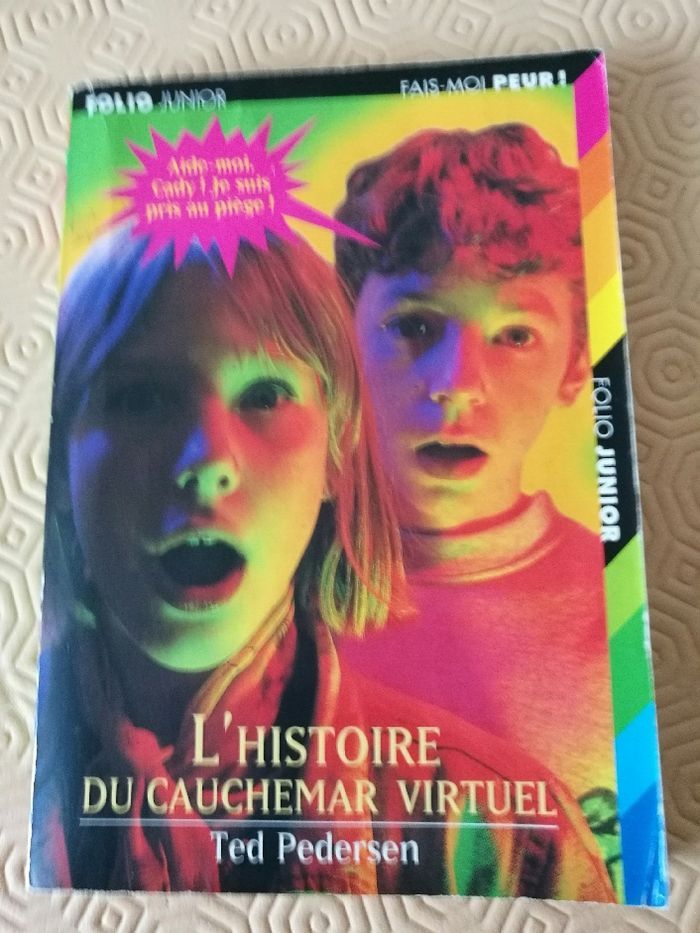 Livre l'histoire du cauchemar virtuel - photo numéro 1