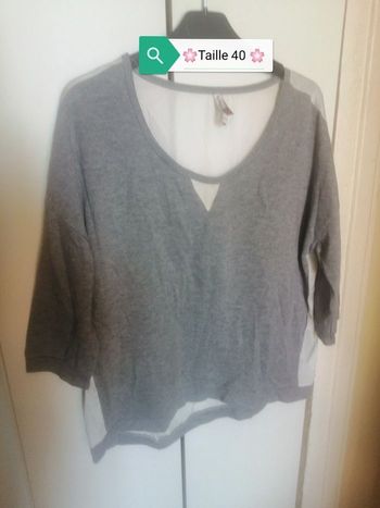 🌸Blouse grise et blanche bi-matiere oversize Taille 40 "Stradivarius" 🌸
