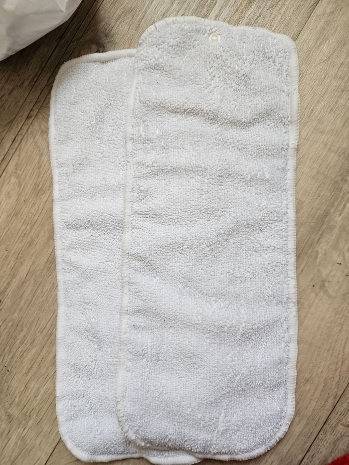 Lot couche lavable et insert - photo numéro 4