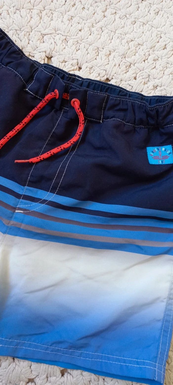 Short de bain, Sergent Major, taille 8-9 ans. - photo numéro 2