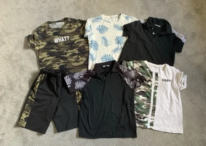 Lot tee shirt et shorts garçon 9 ans