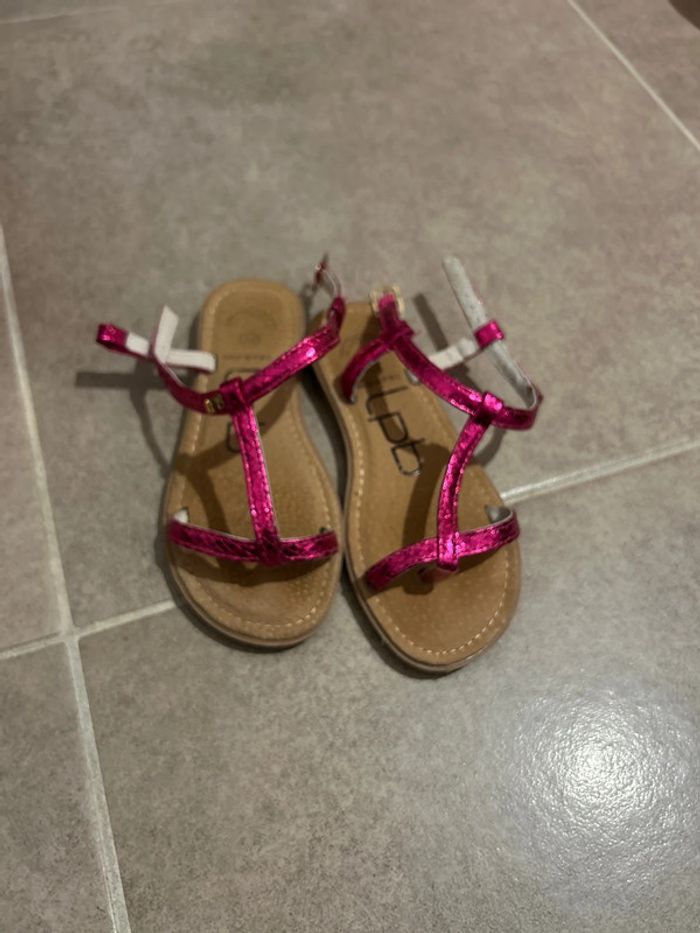 Sandales les petites bombes