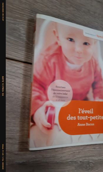 Livres sur l'éveil des touts petits collection marabout