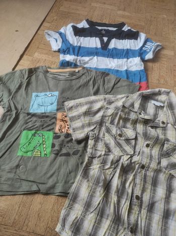 Lot 3 tee shirts 5 ans