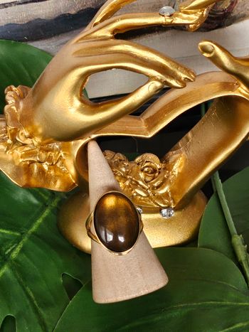 Bague avec pierre œil de tigre