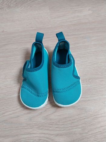Chaussures de piscine Tribord