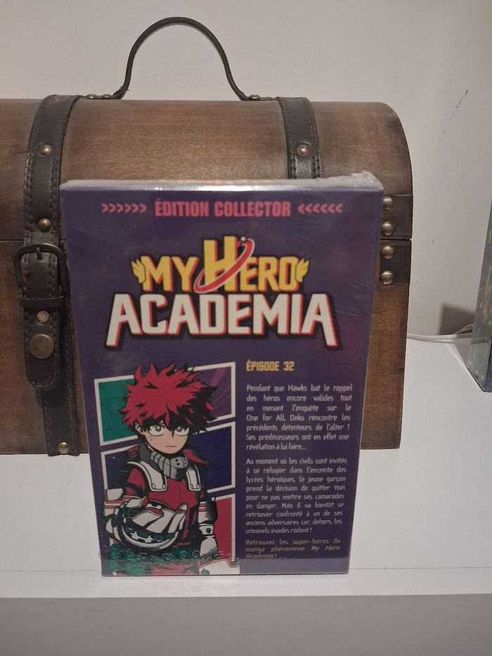 Coffret collector manga My Hero Academia tome 32 édition limitée neuf sous blister
Mangas - photo numéro 2