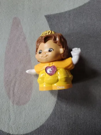 Princesse Claire tut tut copain