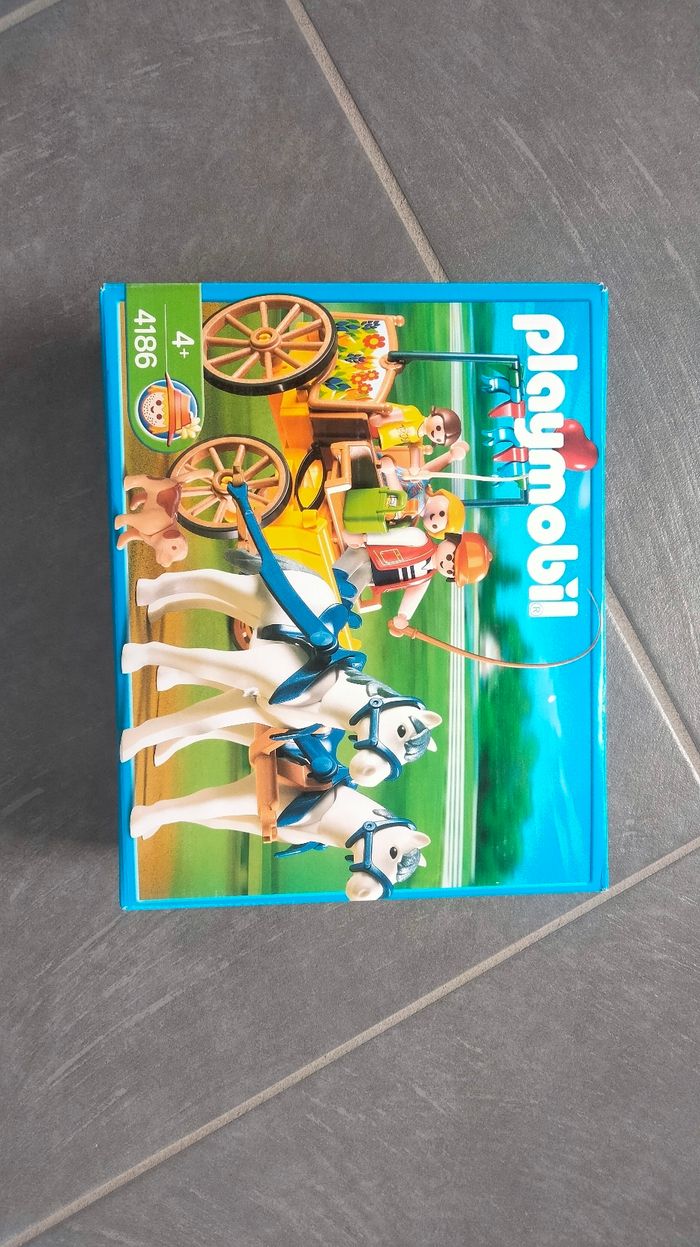 Playmobil calèche chevaux