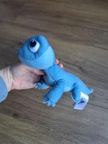 Peluche bruni la reine des neiges