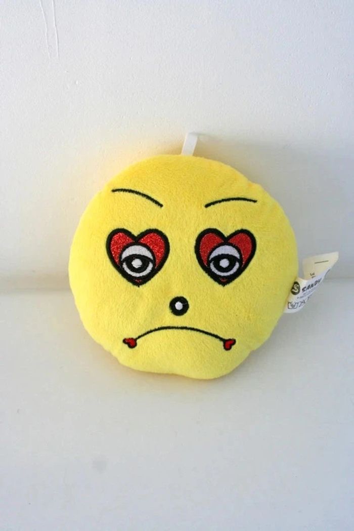 Peluche Smiley Sandy diamètre 15cm