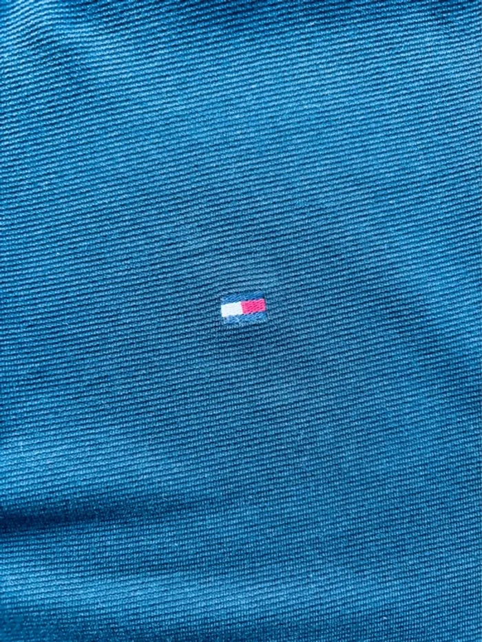 Magnifique t-shirt polo manches longues Tommy Hilfiger neuf - photo numéro 4