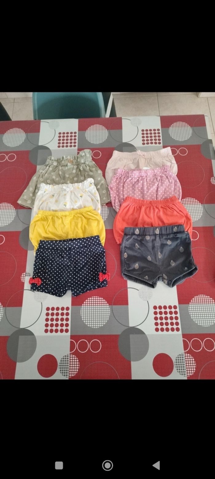Lot 8 shorts 9 mois