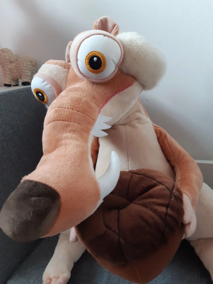 Peluche / doudou Scrat L'Age de glace 4 - photo numéro 3