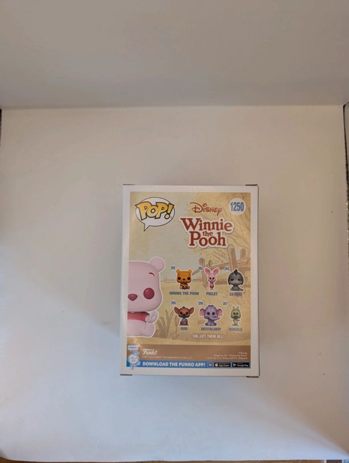 Funko Pop : Disney 1250 - Winnie l'ourson flocked - photo numéro 3