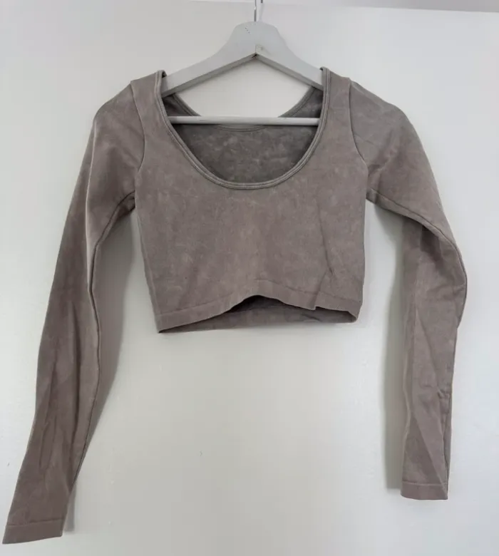 Tee shirt crop top - photo numéro 2