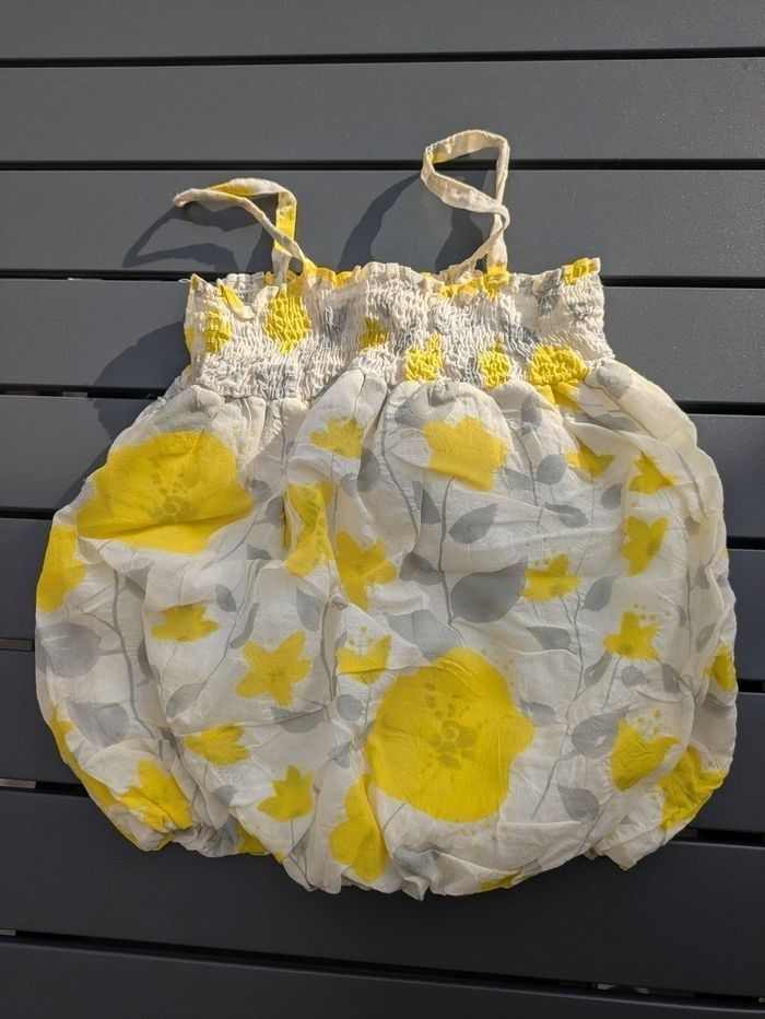 Lot vêtements été fille 4 ans - photo numéro 3