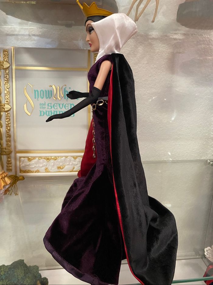 Poupée Evil Queen Disney - photo numéro 3