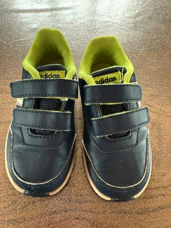 Basket enfant adidas taille 25