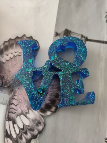 C'est de la résine fait pas moi ma