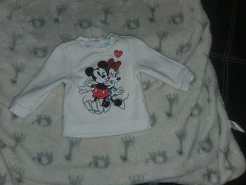 Pull Minnie 6 mois
