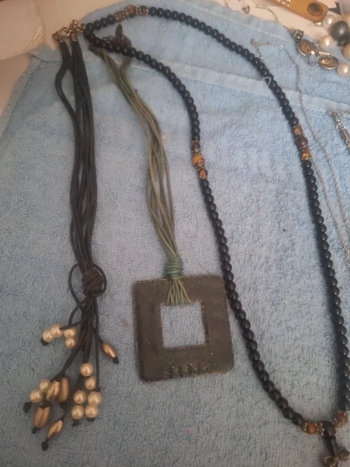 #collier différents style - photo numéro 2