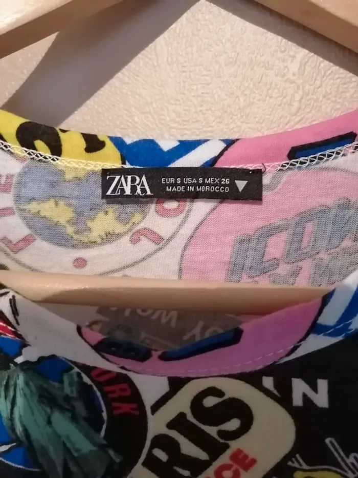 Tee shirt Zara logos 36 - photo numéro 2