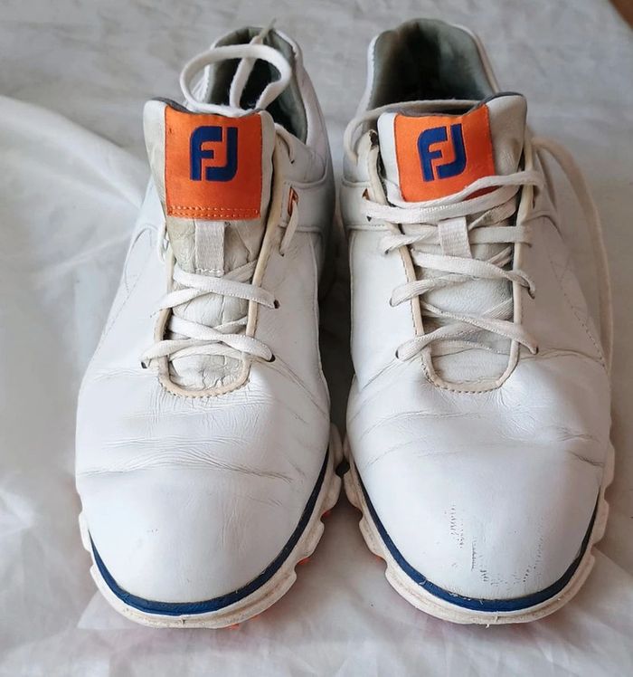 Chaussures baskets pour homme taille 42.5 - photo numéro 2