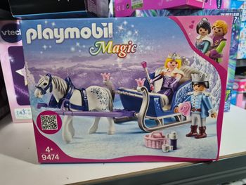 Playmobil 9474 - Couple Royal et calèche.